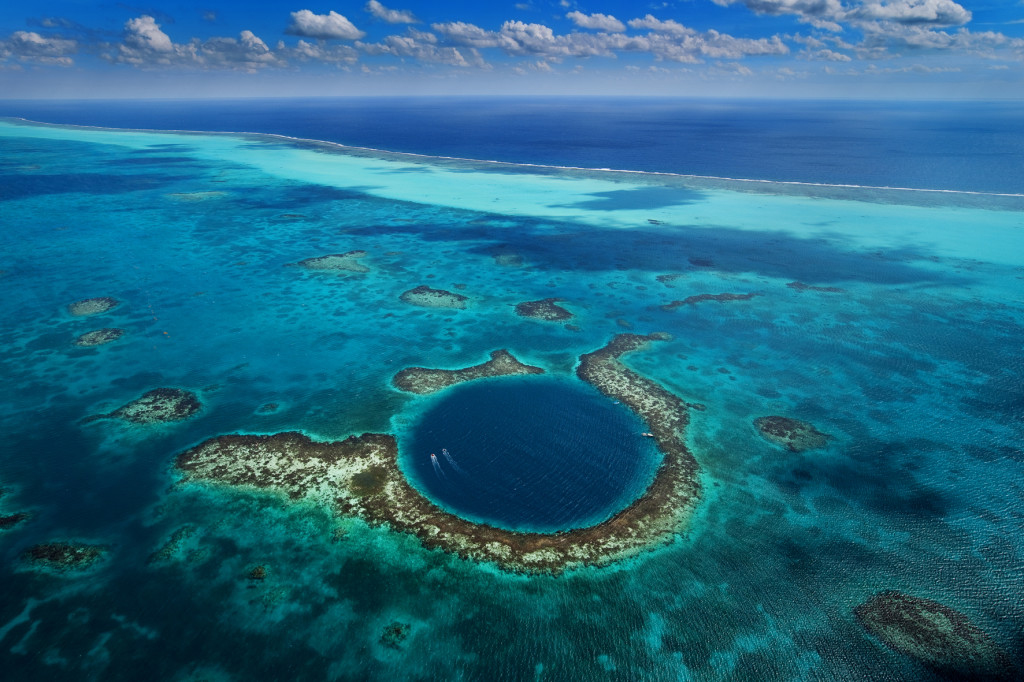 10 Fascinating Facts About the Blue Hole in Belize